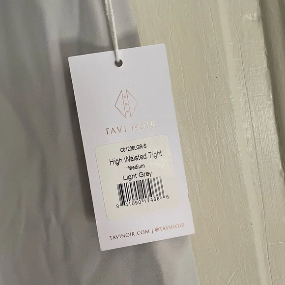 NEW! Tavi Noir Light Gray High Waisted Silky Soft Leggings The Handle Bar - Picture 8 of 8